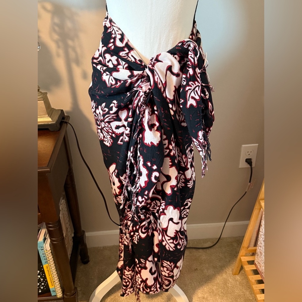 Red & Black Floral Beach Pareo- Vintage EUC